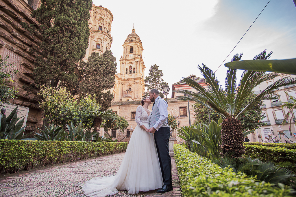 POSTBODA ELENA & MANUEL